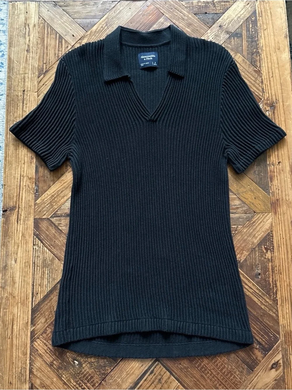 Abercrombie & Fitch Men’s Plisse Johnny Collar